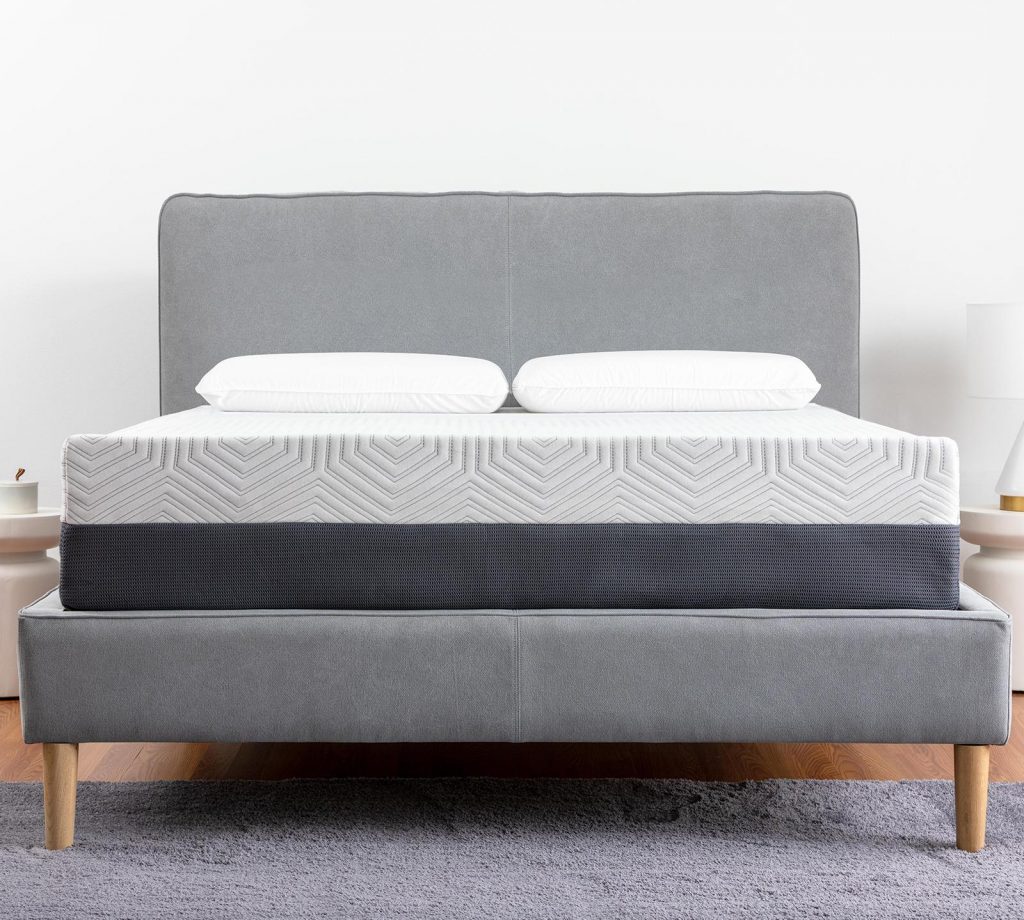 Sleepys Curve Review - Is This Mattress Just Like the Others?